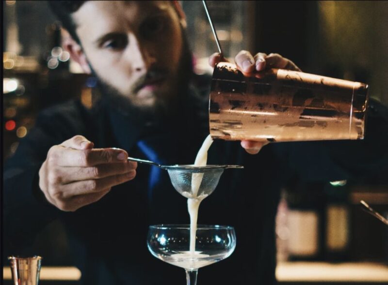 Charleston: Roaring 20S Walking Tour With Cocktails - Key Points