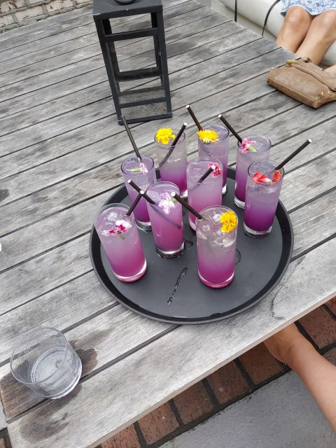 Charleston: Roaring 20S Walking Tour With Cocktails - Accessibility and Participants