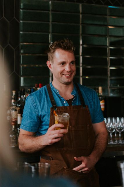 Charleston: Sip History In a Secret Speakeasy Cocktail Class - Meeting Point and Requirements