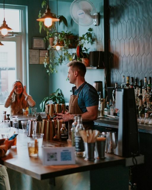 Charleston: Sip History In the "The Sun" Cocktail Class - Key Points
