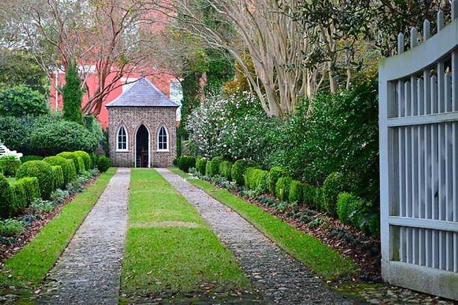 Charlestons Best History Walking Tour - 10 AM - Explore Charlestons History