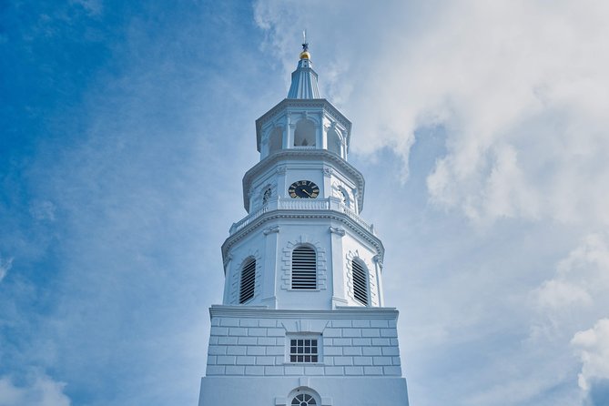Charleston's Tapestry: A Journey Through Time and Color - Taking in the Lowcountry Culture