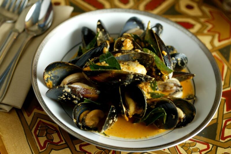 Charlestons Upper King Street Culinary Tour - Savoring Local Flavors