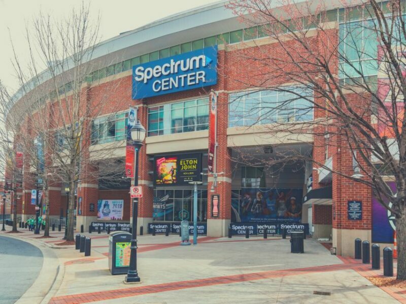 Charlotte: Charlotte Hornets Basketball Game Ticket - The Experience: A Closer Look at Charlotte Hornets Game Tickets