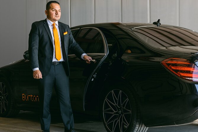 Charlotte Departure Chauffeur Driven Airport Transport by SUV - Accessibility and Participation