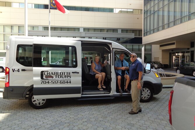 Charlotte Historical City Tour - Vehicle and Amenities