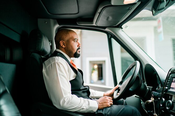 Charlotte Round Trip Chauffeur Driven Airport Transport - Unique Chauffeur Experience