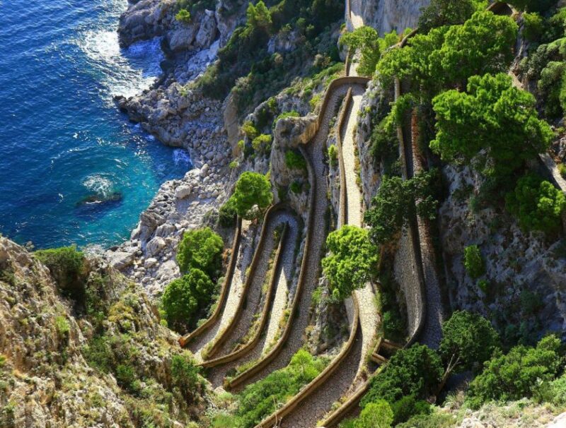 Charming Love Stories of Capri Walking Tour - Itinerary Highlights