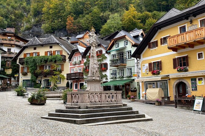 Charming Sankt Gilgen Family Discovery Walking Tour - Tour Highlights
