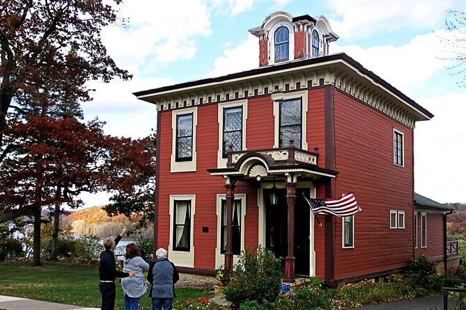 Charming Stillwater, MN, Tour With Private Transportation - Architectural Gems and Historic Buildings
