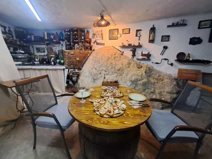 Charming Stories and Delightful Tapas & Dinner Eve - Local Wine Tasting