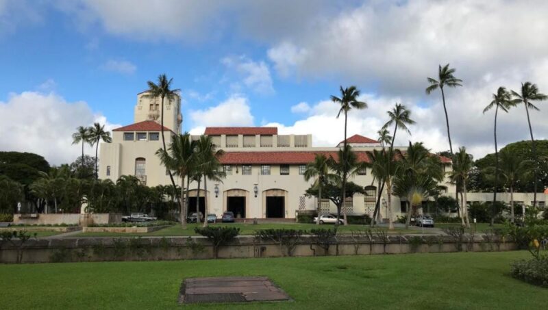 Charms of Honolulu Walking Tour for Couples - Hawaiian Mission Houses