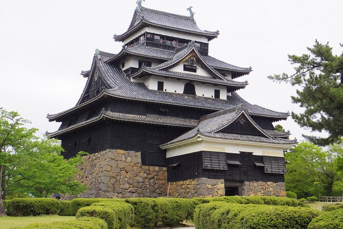 Charter Bus 2 Days Tour - Gods Gather at Izumo Taisha From Kokura - Included Services