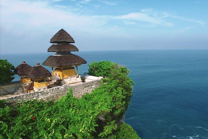Charter Standard Vehicle with Driver at Bali- 5 Hours Usage - Who Will Enjoy This Experience?
