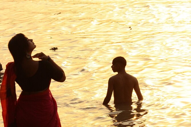 Chasing The Sun Experience Kolkatas Culture - Savoring Kolkatas Culinary Delights