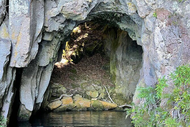 Chasing Waterfalls The Adventurer from Kinloch Marina - Analyzing the Value