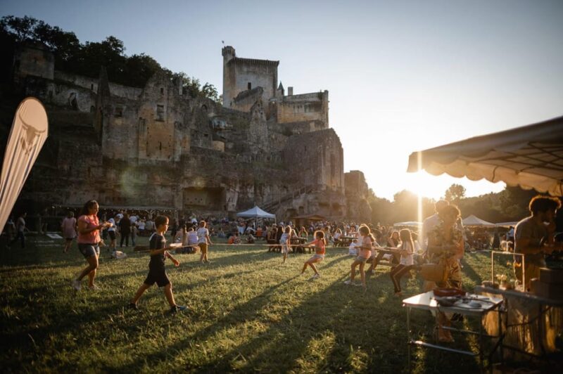 Château De Commarque: the Mystery of the Forgotten Fortress - Family-Friendly Activities and Games