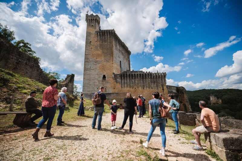 Château De Commarque: the Mystery of the Forgotten Fortress - Abseiling and Dungeon Discoveries
