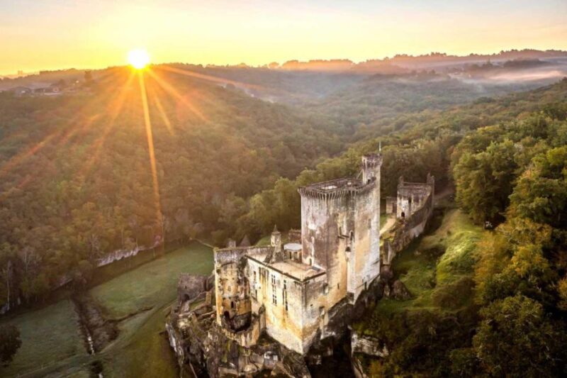 Château De Commarque: The Mystery of the Forgotten Fortress - Ticket Inclusions and Guided Tours