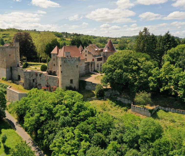 Chateau De Couches: Free Visit of the Chateau and Its Parks - Meeting Point and Accessibility