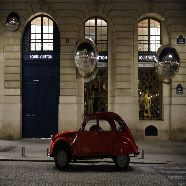 Château De Fontainebleau 2CV - Just The Basics