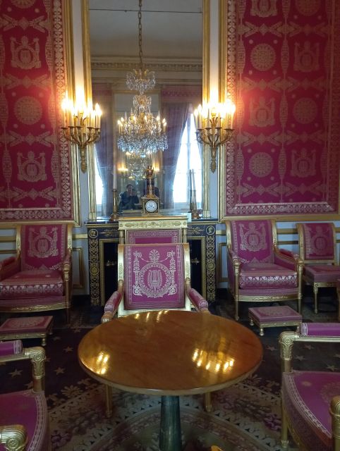 Château Fontainebleau German Semi-Private Guided Tour Max 6 - Availability and Reservations