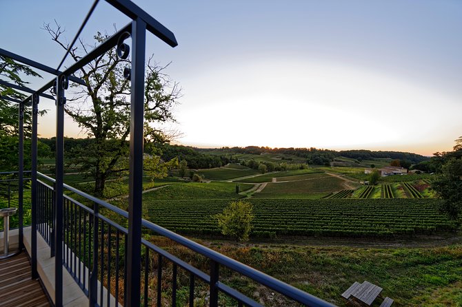 Château LA CROIZILLE Grand Cru Classé: Gourmet Tour - Meeting and Transportation