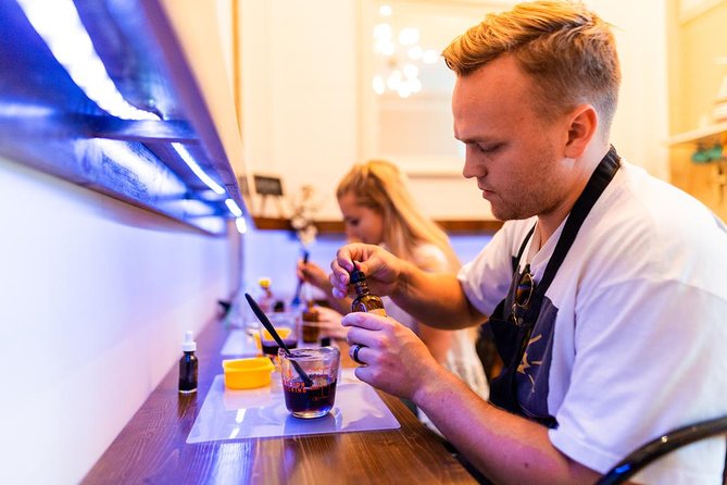 Chattanooga Create-Your-Own-Scent Crafts Class - Included Product and Add-Ons