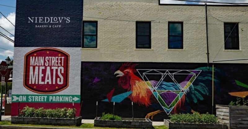 Chattanooga: Southside Food Tour With Lunch - Slicks Burgers: Airstream Dining Experience