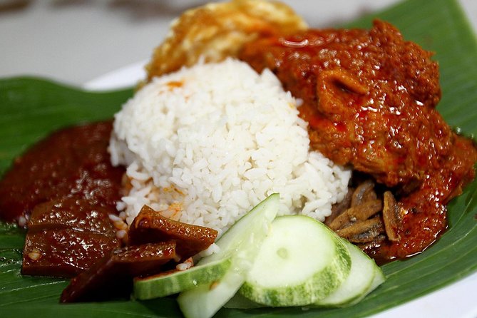 *Chauffeur: Kuala Lumpur to Singapore Transfer [Car] - Included Attractions and Experiences