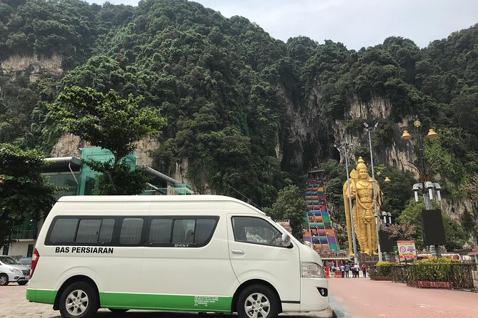 *Chauffeur: Kuala Lumpur to Singapore Transfer [Van] - Key Points