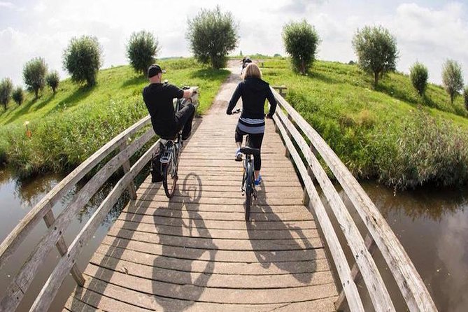 Cheese, Canals & Windmill Countryside E-Bike Tour Amsterdam - Cycling Through Amsterdam
