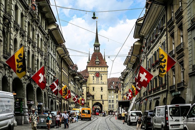 Cheese, Chocolate and Wine in the Bern Region From Luzern - Gruyere Dairy Experience