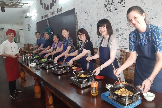 Chef Vu Cooking Class Plus Market Trip in Saigon Center (Pick up by Cyclo) - Tour Logistics and Policies