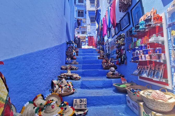 Chefchaouen Day Trip From Fes With Small Group - Group Size and Accessibility