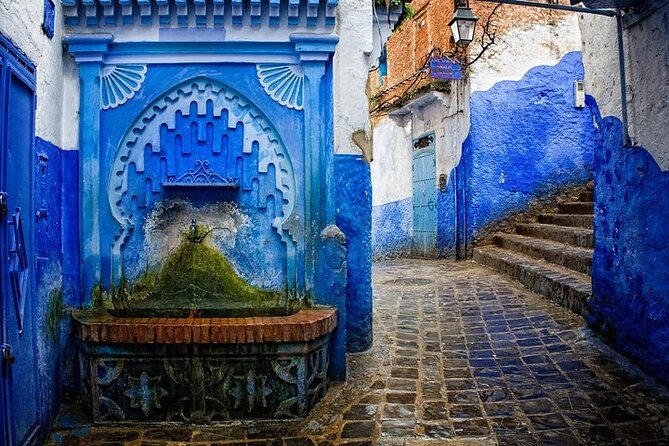 Chefchaouen Private Full Day Excursion & Panoramic of Tangier - Admiring Place Outa El Hammam