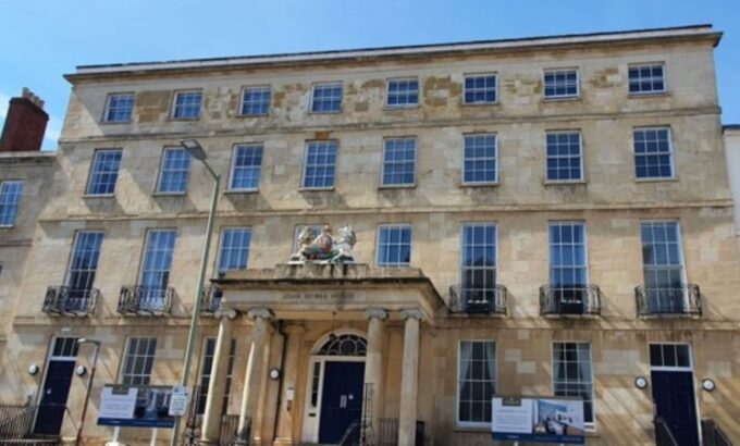 Cheltenham: Self-Guided Audio Tour of the Historical Town - Practical Information for Participants