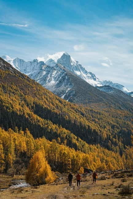 Chengdu: 3-Day Changping Valley-Bipeng Valley Hiking Tour - Detailed Tour Breakdown