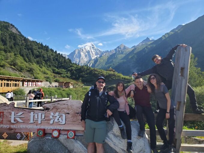 Chengdu: 6-Day Mt. Siguniang Dafeng Erfeng Climbing Tour - Frequently Asked Questions