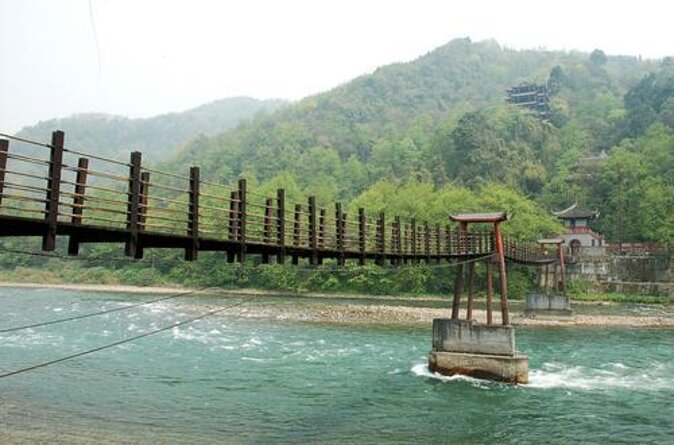 Chengdu Guided Tour of Taoist Mountain Review - Key Points