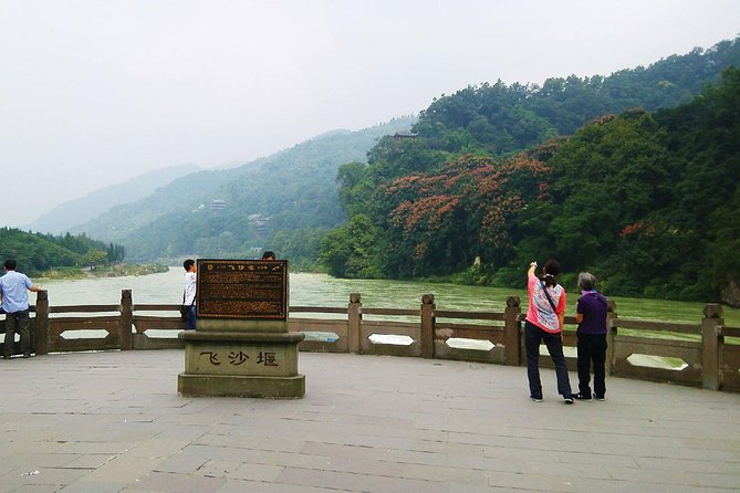 Chengdu Guided Tour of Taoist Mountain Review - Pickup Information