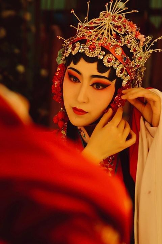 Chengdu: Hot Pot Dinner Sichuan Opera and Local Tea Tasting - Pricing and Reservation
