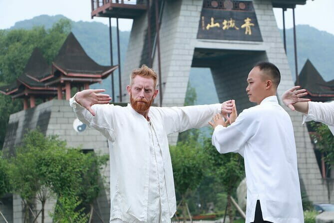 Chengdu Kung Fu Panda Tour Tai Chi, Martial Arts and Panda Base - A Balanced, Insightful Look at the Tour