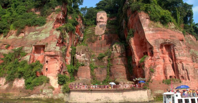 Chengdu Leshan Giant Buddha Boat Trip or Mountian View - Itinerary Details