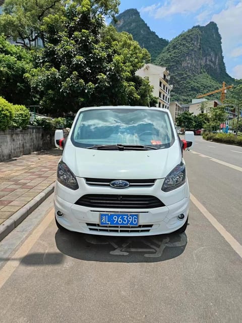 Chengdu Shuangliu(Ctu)/Tianfu(Tfu) Airport to Chengdu Hotel - Accessibility and Group Options