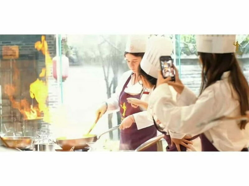 Chengdu Sichuan Cuisine Cooking Class and Savor Local Snacks - An In-Depth Look at the Experience