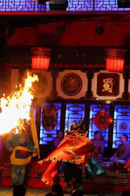 Chengdu: Sichuan Opera Show & Covered Bowl Tea & Massage - Getting There