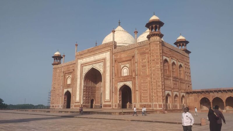 Chennai Agra Same Day Trip With Return Flights and Lunch - Booking and Availability