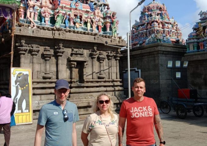 Chennai: Full Day Guided Highlights Tour With Transport - Connecting With the People