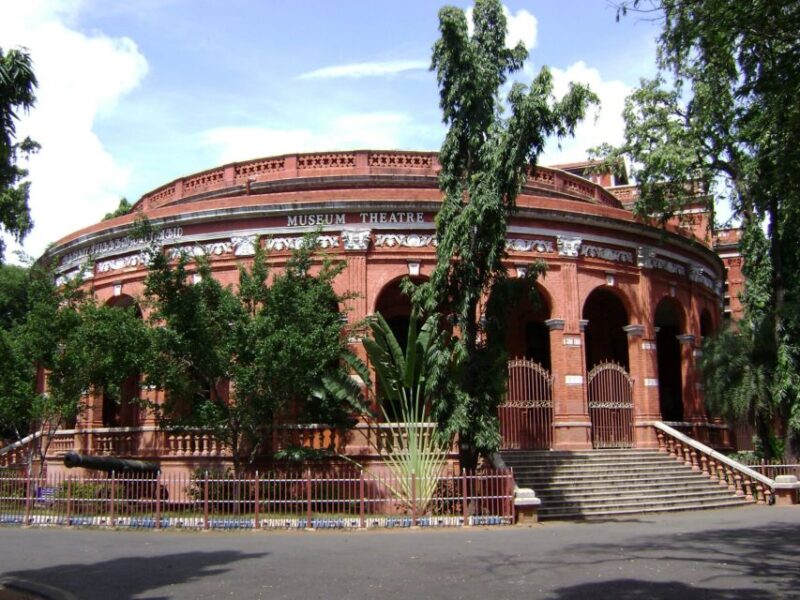 Chennai: Private Day Tour With Transportation and Tickets - Itinerary Highlights